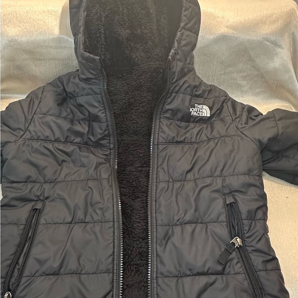 The North Face Kids Puffer Jacket in Black